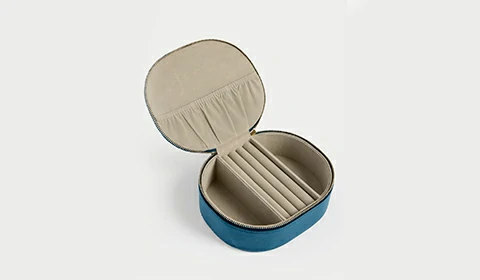 jewelry pouches cards and soft packaging options