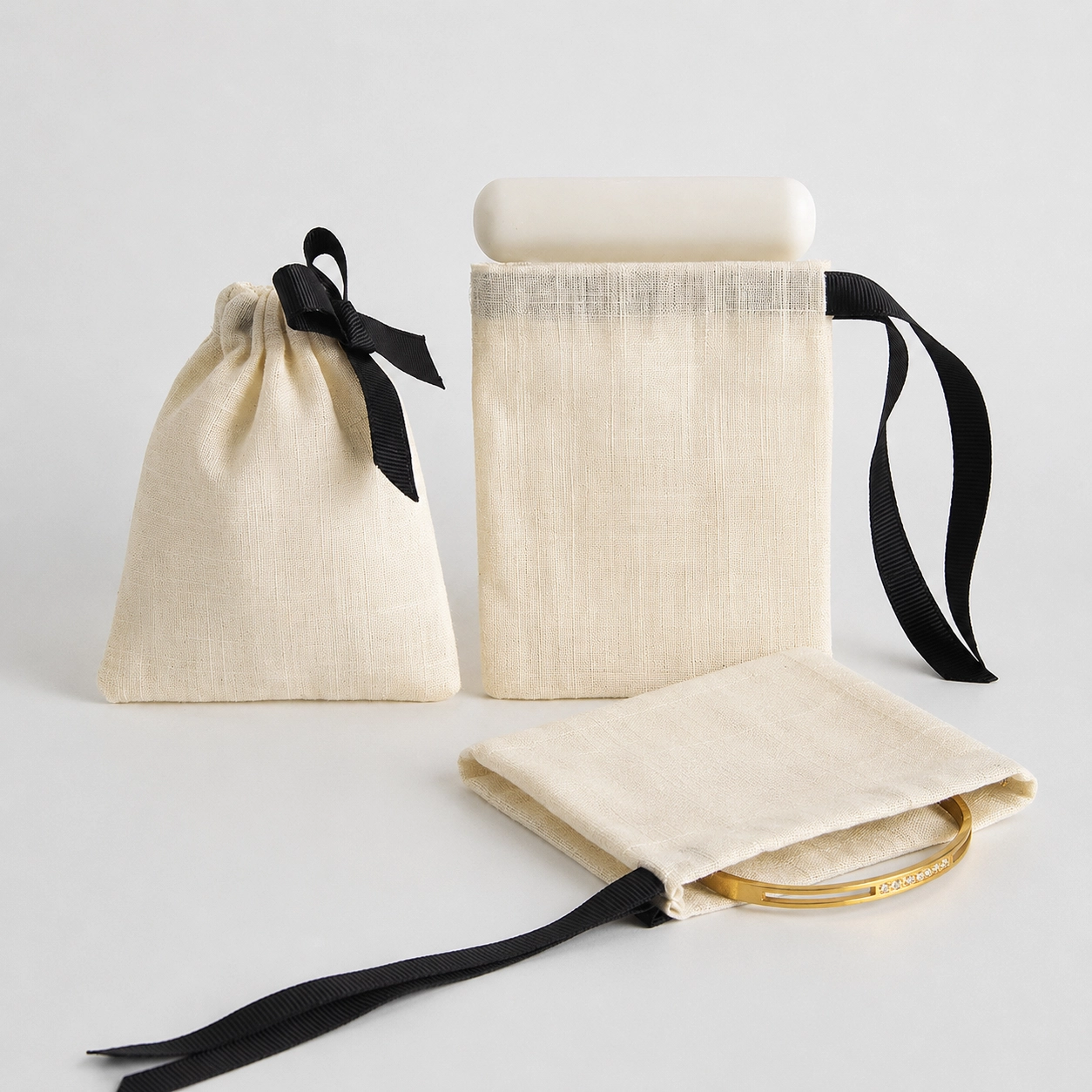 custom slub cotton jewelry pouch with string