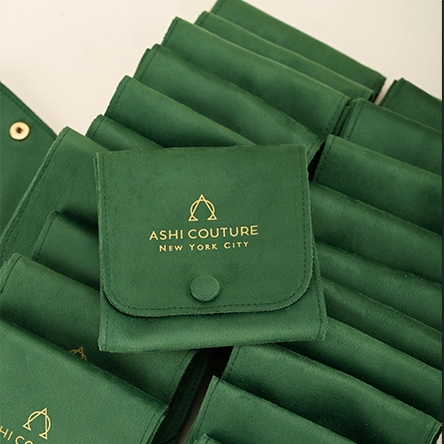 home page green jewelry pouch