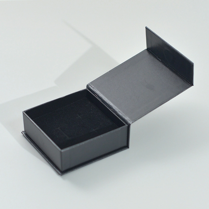 Custom Magnetic Closure Jewelry Box